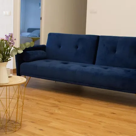 Apartman Muralla De Tata - *